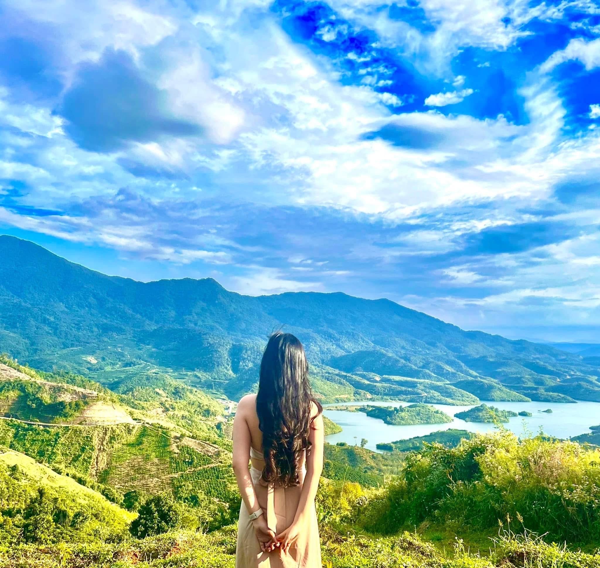 Tour Tà Đùng trọn gói với hồ đẹp, villa view hồ và không khí nghỉ dưỡng